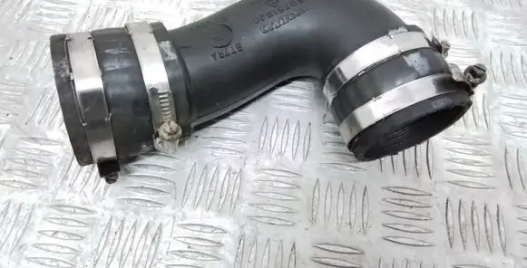 Volvo S60 Intercooler hose/pipe 30751920
