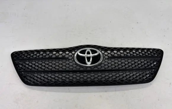 Toyota Corolla E120 E130 Front bumper upper radiator grill 53111-02150 G107