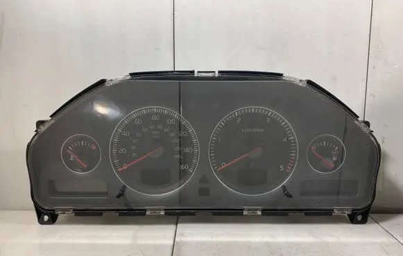 Volvo XC90 Speedometer (instrument cluster) 30746111