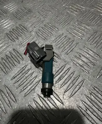 Ford Puma Fuel injector 2975000460