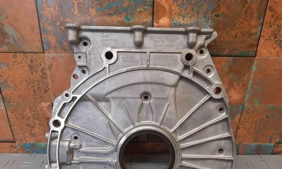 BMW X3 G45 Timing chain cover 8640047