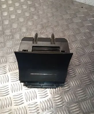 Skoda Octavia Mk2 (1Z) Car ashtray 1Z1863077A 1Z1857962B