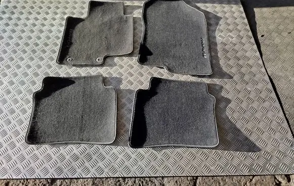 Hyundai Bayon Car floor mat set Q0143ADE50