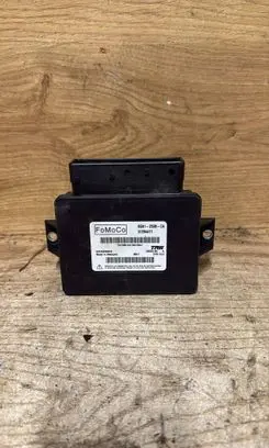 Volvo V70 Hand brake control module 6G912598CA