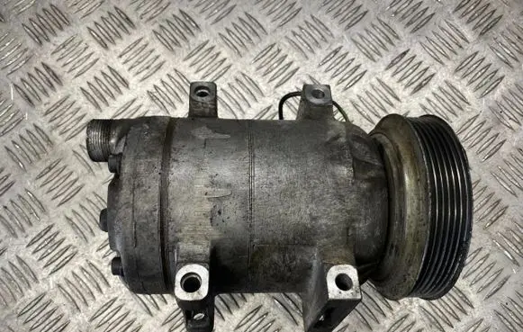 Audi A6 S6 C4 4A Air conditioning (A/C) compressor (pump) 4A0260805AD 570J827183