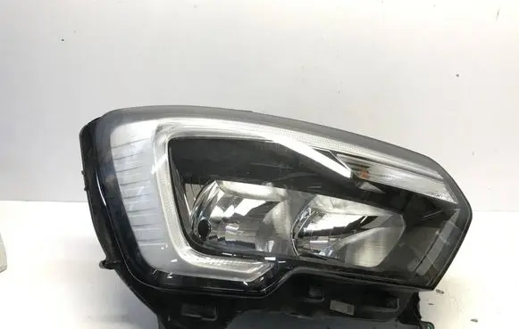 Renault Master IV Headlight/headlamp PXZ0D