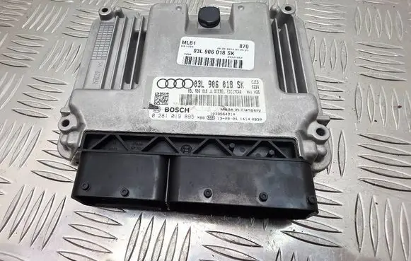 Audi A4 S4 B8 8K Engine control unit/module 03L906018SK 0281019895