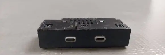 Skoda Octavia Mk4 USB socket connector 657035736