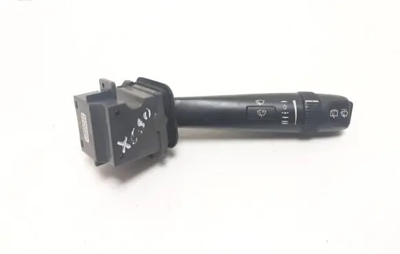 Volvo XC90 Wiper control stalk 30768101 05W40D