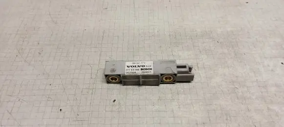 Volvo S60 Airbag deployment crash/impact sensor 9452777 002564 280801