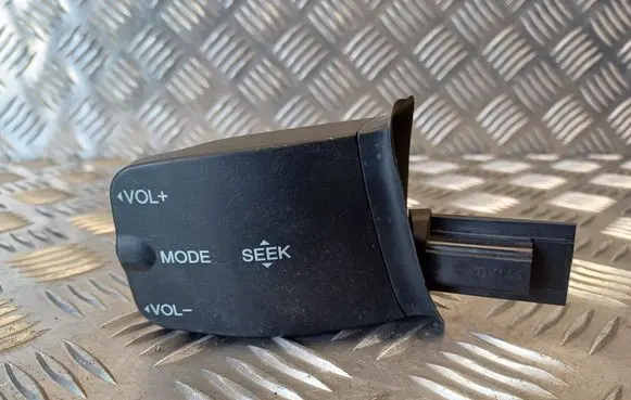 Ford Focus Sound control switch 3M5T14K147AD