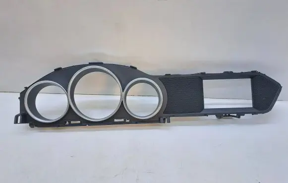 Mercedes-Benz C W204 Dashboard trim A2046890239