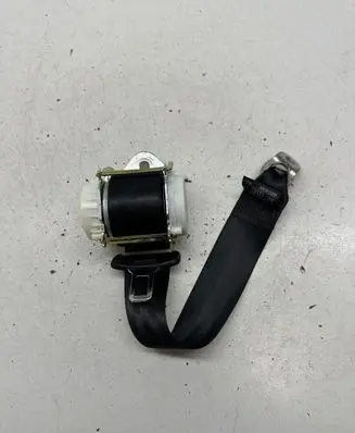Audi A3 S3 8P Rear seatbelt 8P3857805B