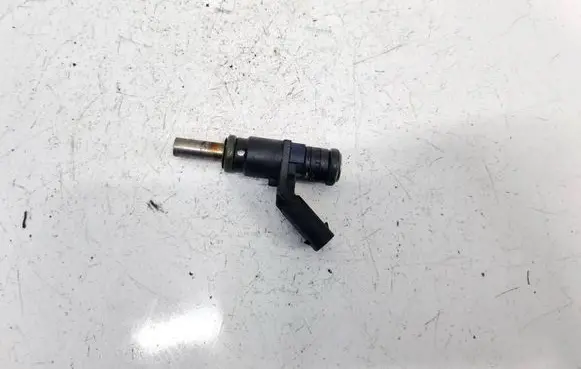Mercedes-Benz A W169 Fuel injector A0000788749