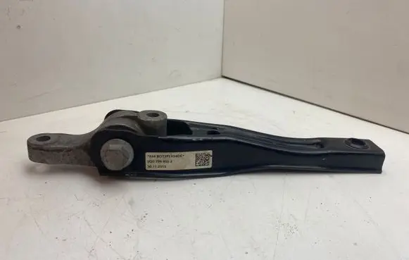 Volkswagen Golf VIII Gearbox mounting bracket 5Q0199855J