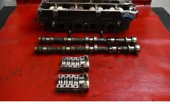Ford Focus C-MAX Engine head 4M5G-6090-XB
