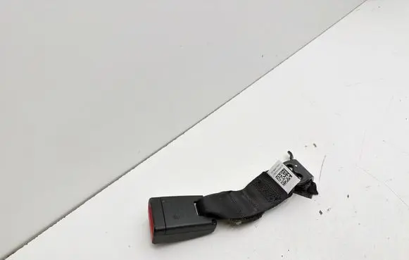 BMW 5 G30 G31 G38 Rear seatbelt buckle 7494175 641641800A 03102017