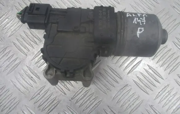 Alfa Romeo 147 Wiper motor 0390241514