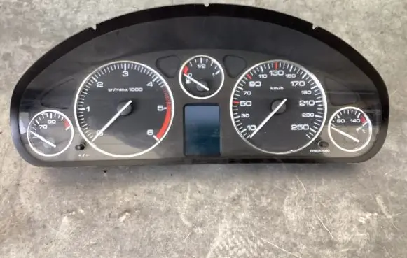 Peugeot 407 Speedometer (instrument cluster) 89661232