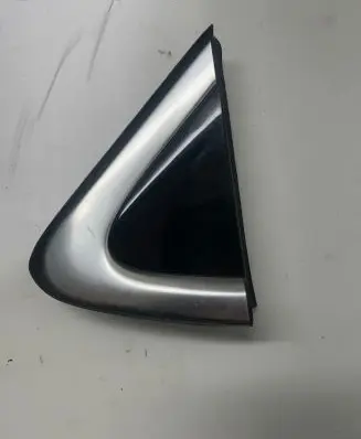 KIA Sportage Fender end trim 86180D9000
