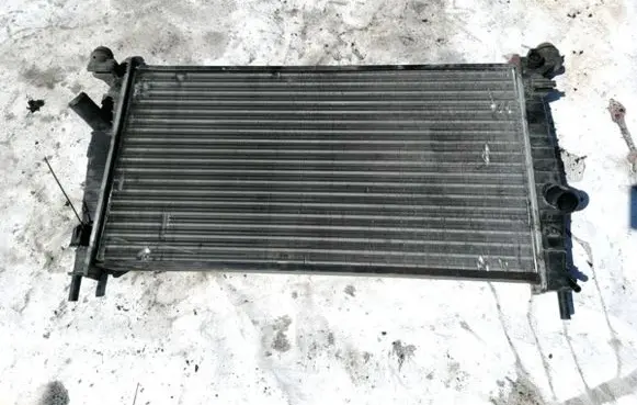 Ford Focus C-MAX Coolant radiator