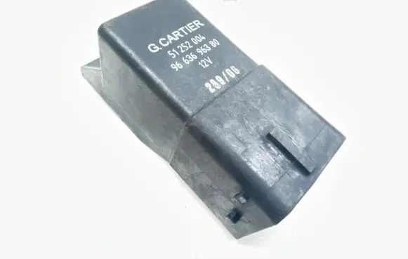 Glow plug pre-heat relay