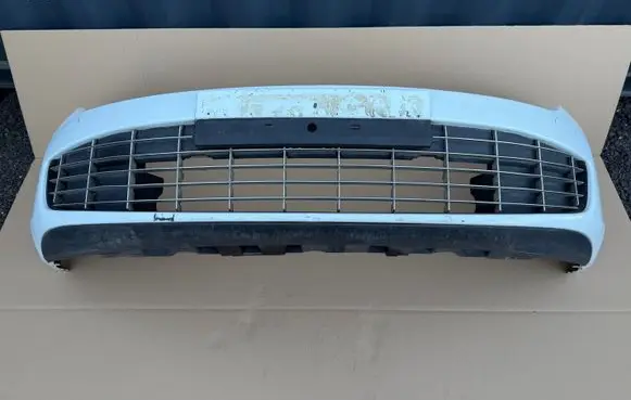 Renault Laguna III Front bumper 620100002R