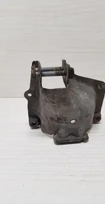Audi A4 S4 B8 8K Engine mounting bracket 8K0399377AG