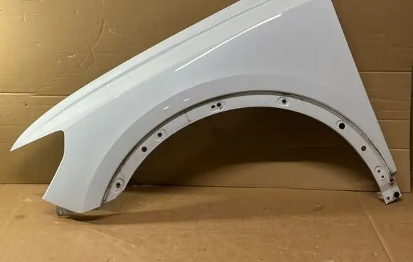 Audi Q3 F3 Fender