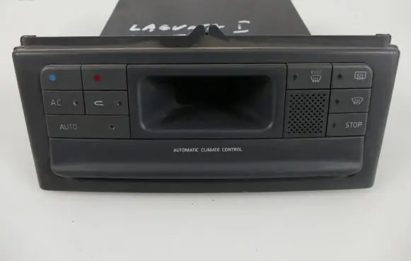 Renault Laguna I Climate control unit 7700425675