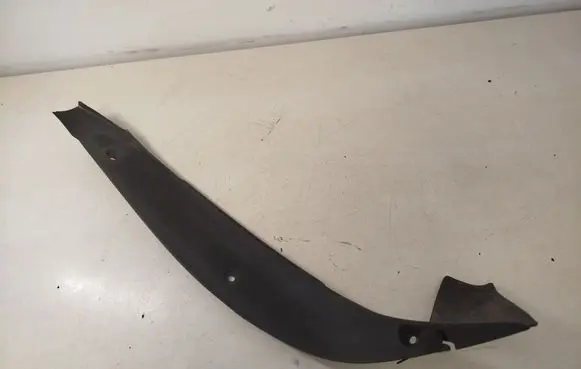 Fender end trim