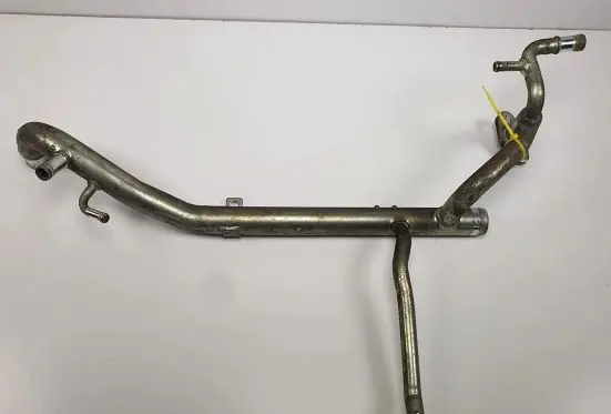 Volvo XC90 Engine coolant pipe/hose