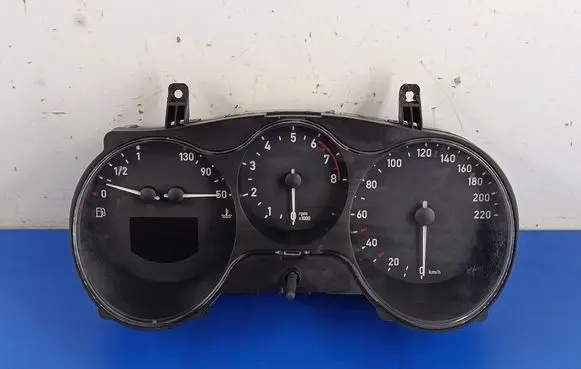Seat Altea XL Speedometer (instrument cluster) 5P0920802F