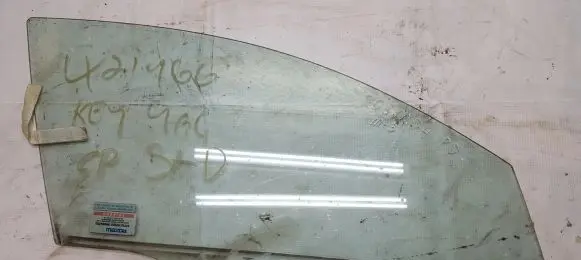 Mazda 3 I Front door window glass four-door