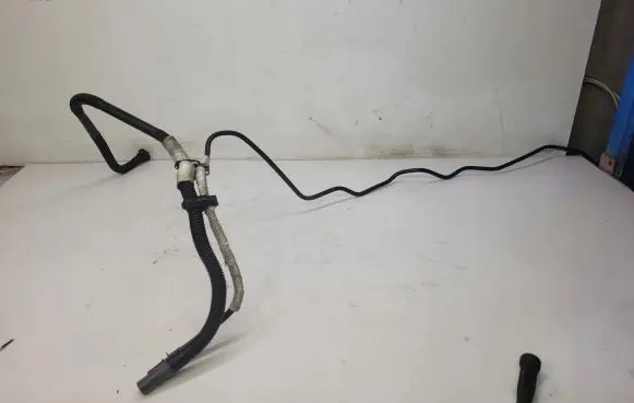 Audi A4 S4 B7 8E 8H Air intake hose/pipe 8E0201183BA
