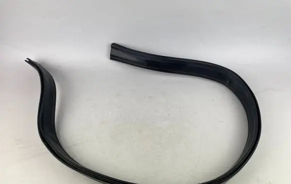 Mini One - Cooper F56 F55 Engine compartment rubber 7300560
