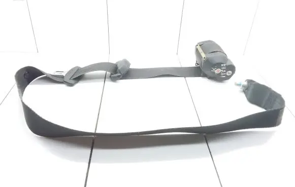 Iveco Daily 3rd gen Front seatbelt 43594D E2048034