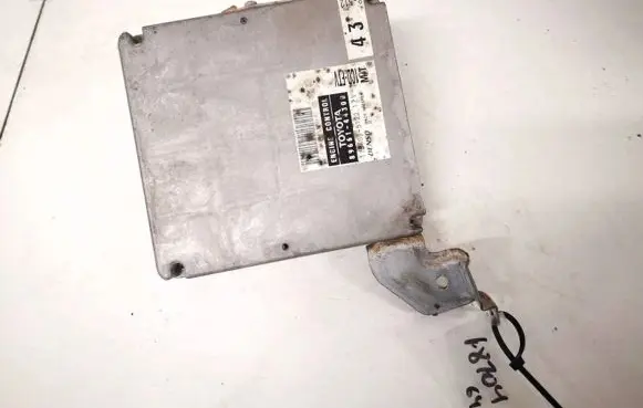 Toyota Avensis Verso Engine control unit/module 8966144300 89661-44300