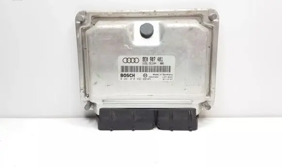 Audi A4 S4 B5 8D Engine control unit/module 8E0907401