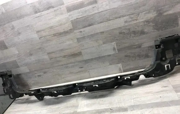 BMW 5 F10 F11 Rear bumper mounting bracket 15857711 7207109