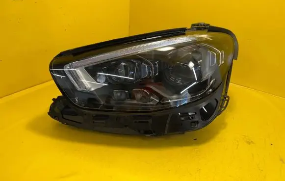 Mercedes-Benz E AMG W213 Headlight/headlamp A2139060110