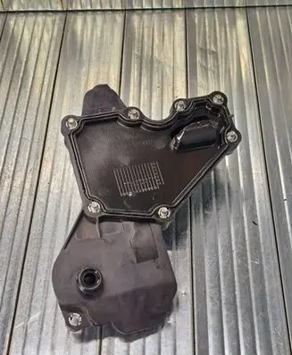 Ford Fiesta Breather valve 8M5G6A785BD CW08A