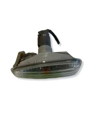 Hyundai i30 Front fender indicator light 923033L1