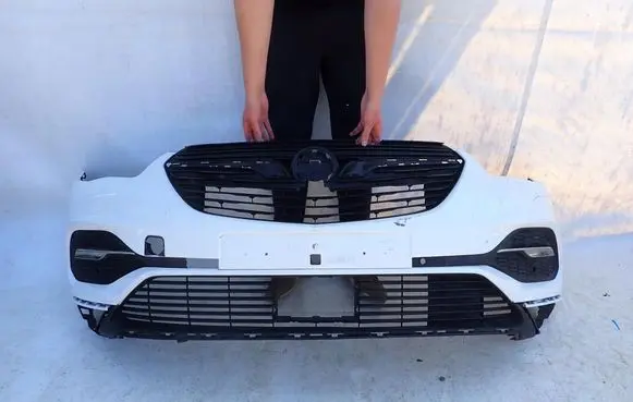 Opel Grandland X Front bumper P1U051725