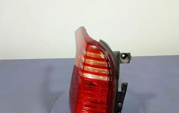 Peugeot 5008 Rear/tail lights
