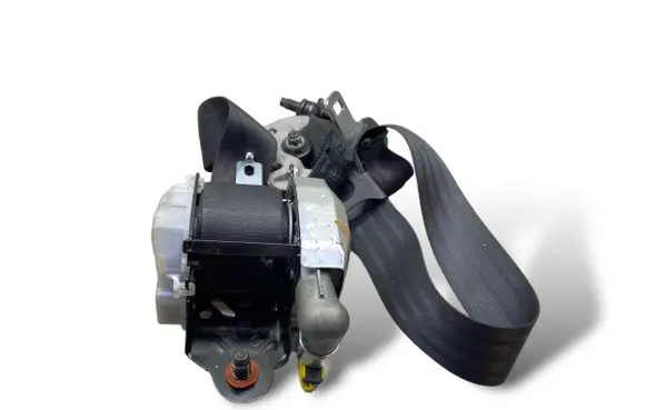 Hyundai i30 Front seatbelt F1007H
