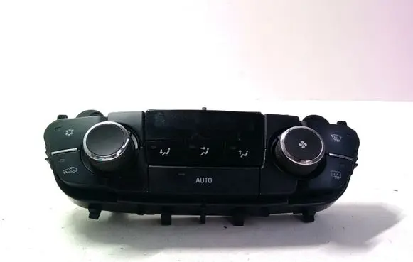 Opel Insignia A Climate control unit 13273095