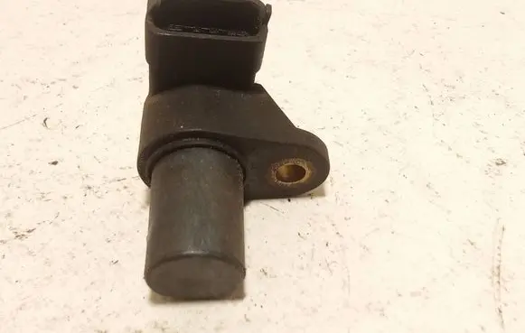 Hyundai Getz Camshaft position sensor 3930027000