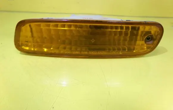 Daewoo Leganza Front indicator light 0303-000837
