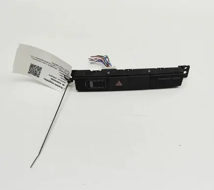 Mitsubishi L200 Hazard light switch 8002C293